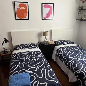 Habitación en casa particular Habitacion Alhondiga Casa De Jorge, Bilbao